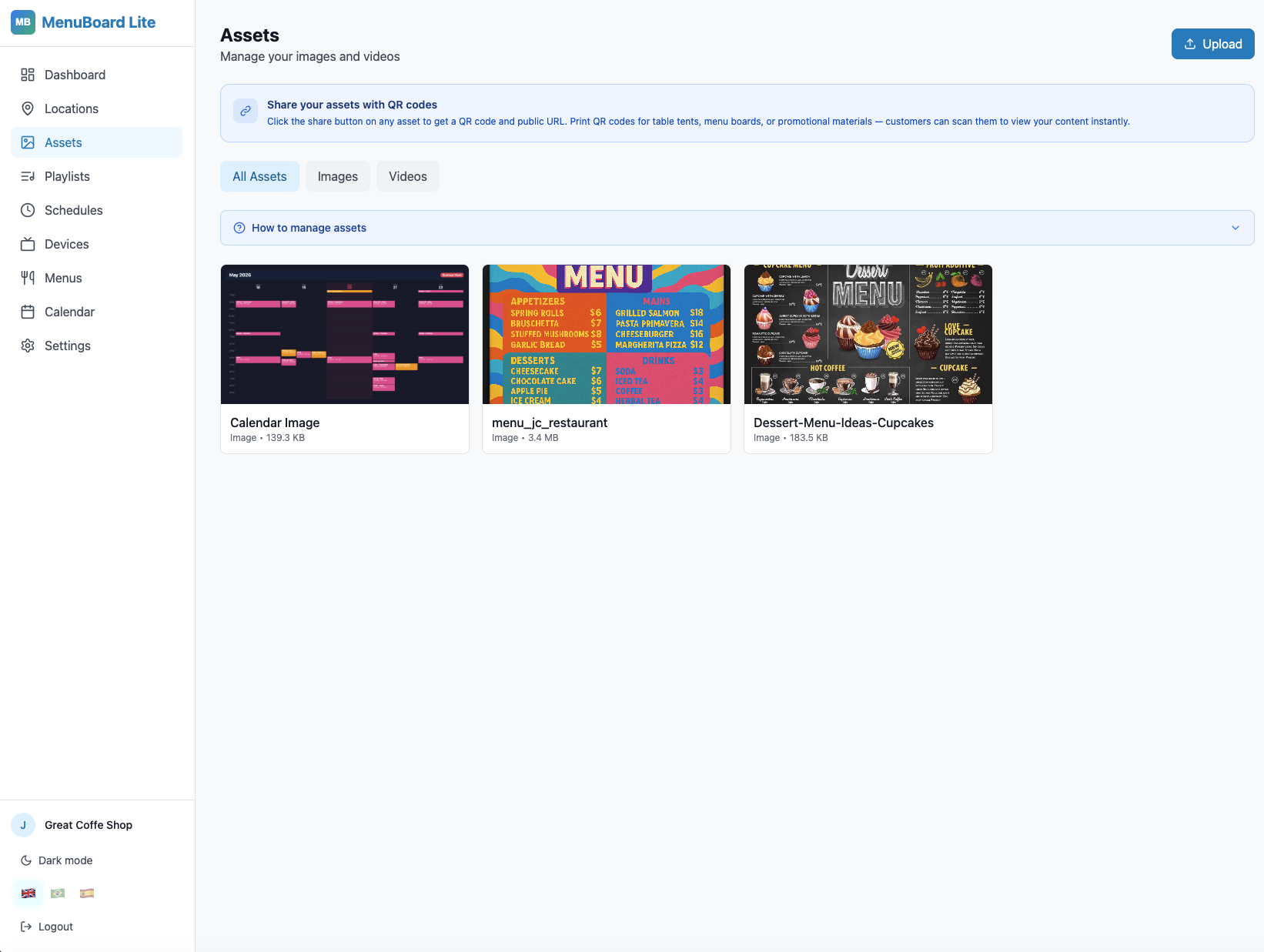 MenuBoard Online admin panel showing the menu editor with categories, items and prices